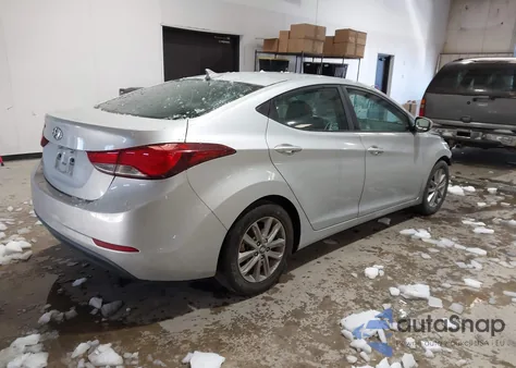 2014 Hyundai Elantra Se z USA, uszkodzony, nr VIN 5NPDH4AE5EH518577